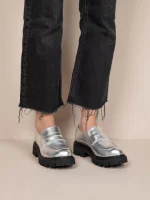 Flaneurs Dargent Γυναικεία Δερμάτινα Loafers Ασημί - Image 6