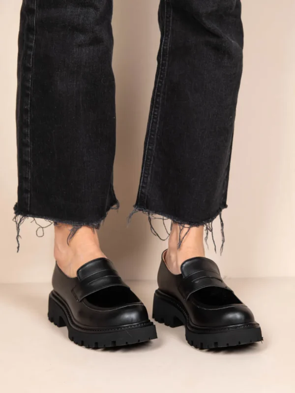 Flaneurs Noir Γυναικεία Δερμάτινα Loafers Μαύρα - Image 6