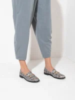 Le Moccasin - Γυναικεία Loafers, Γκρι-Καφέ-Χρυσό - Image 2