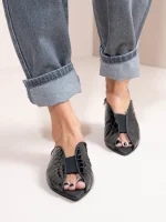 Cap Noir - Γυναικεία Δερμάτινα Mules Flat, Μαύρα - Image 6