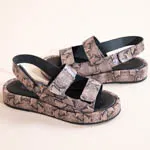 Flatforms & Comfort σανδάλια & πέδιλα