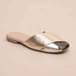 Mules με τακούνι & φλατ