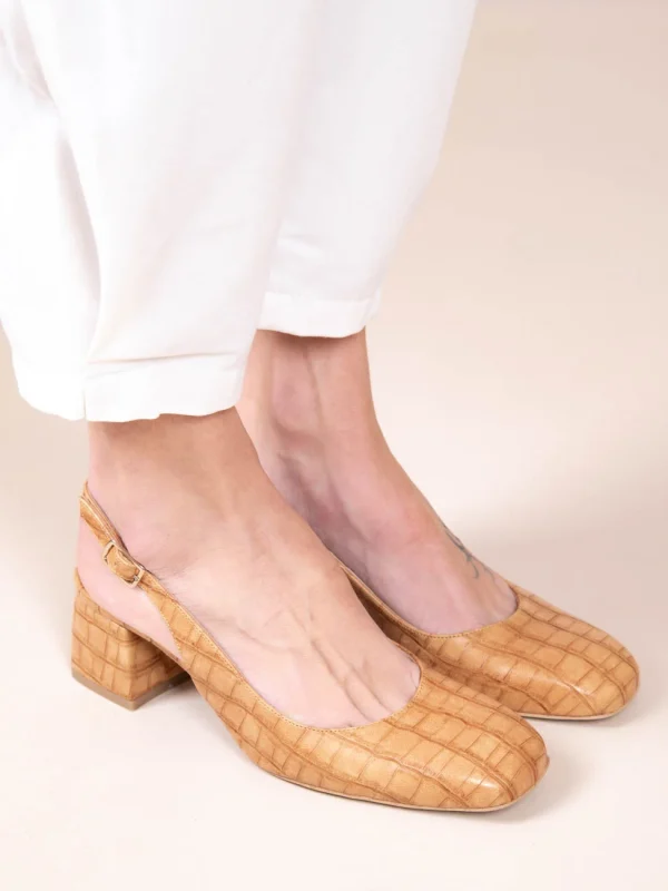 Coco Terra Γυναικεία Δερμάτινα Γοβάκια Ταμπά - Image 1