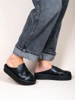 Double Tricot Γυναικεία Δερμάτινα Mules Μαύρα - Image 4