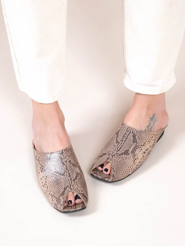 Jasmine Snake Γυναικεία Δερμάτινα Mules Καφέ/Μπεζ - Image 4