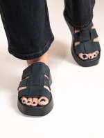 Noyer Eleve Noir Γυναικεία Δερμάτινα Flatforms Μαύρα - Image 4