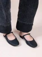 Pouent Noir Γυναικεία Δερμάτινα Mules Μαύρα - Image 5