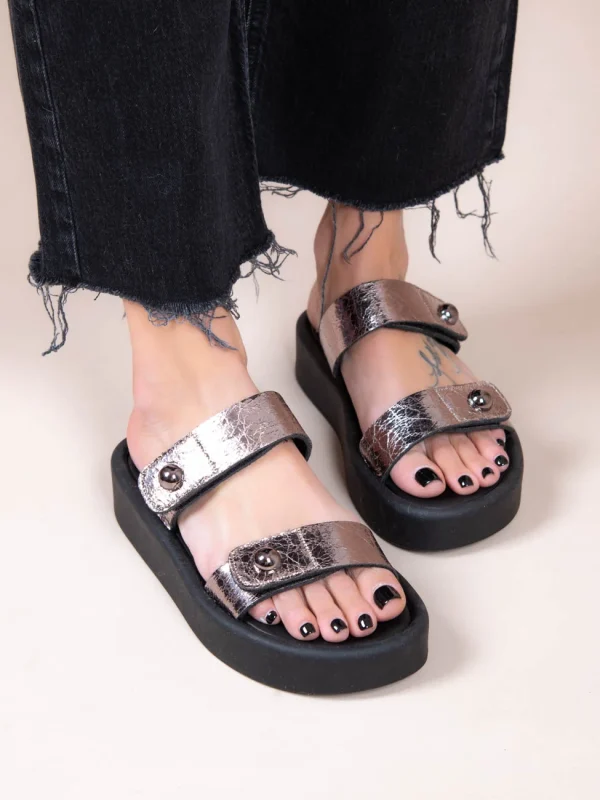 Fois Metal Γυναικεία Δερμάτινα Flatforms Ασημί - Image 5
