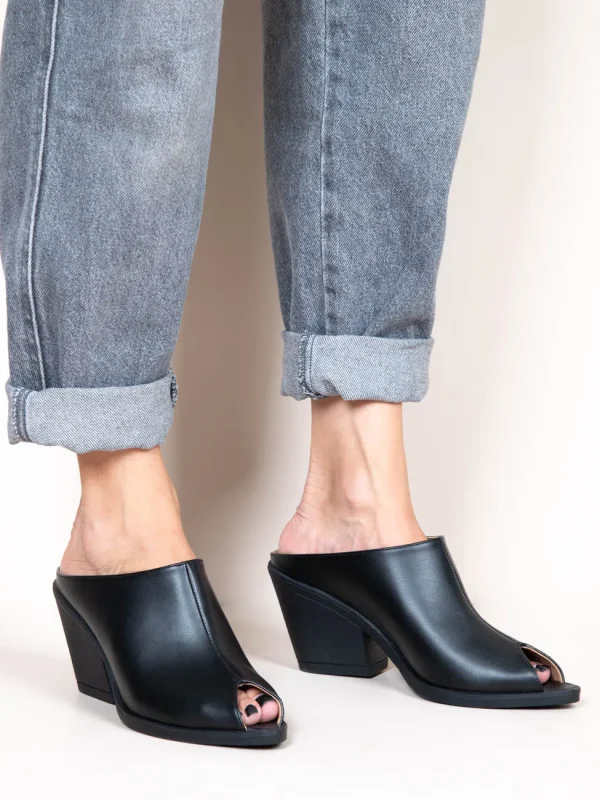 Osier Noir Γυναικεία Δερμάτινα Peep Toe Mules Μαύρα - Image 1