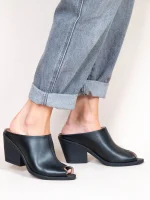 Osier Noir Γυναικεία Δερμάτινα Peep Toe Mules Μαύρα - Image 5
