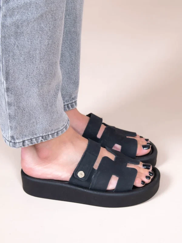Phoenix Eleve Noir Γυναικεία Δερμάτινα Flatforms Μαύρα - Image 4